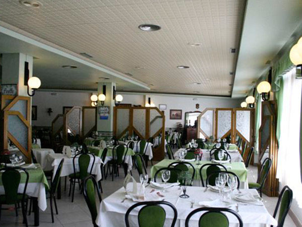 El Paso Hotel Aguilas Bagian luar foto
