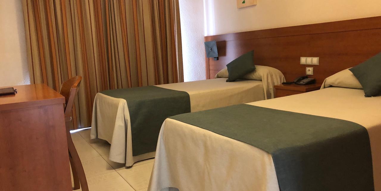 El Paso Hotel Aguilas Bagian luar foto